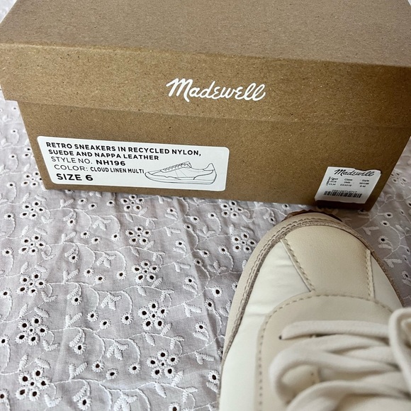 Madewell Tan Retro Sneakers NIB - Picture 4 of 4